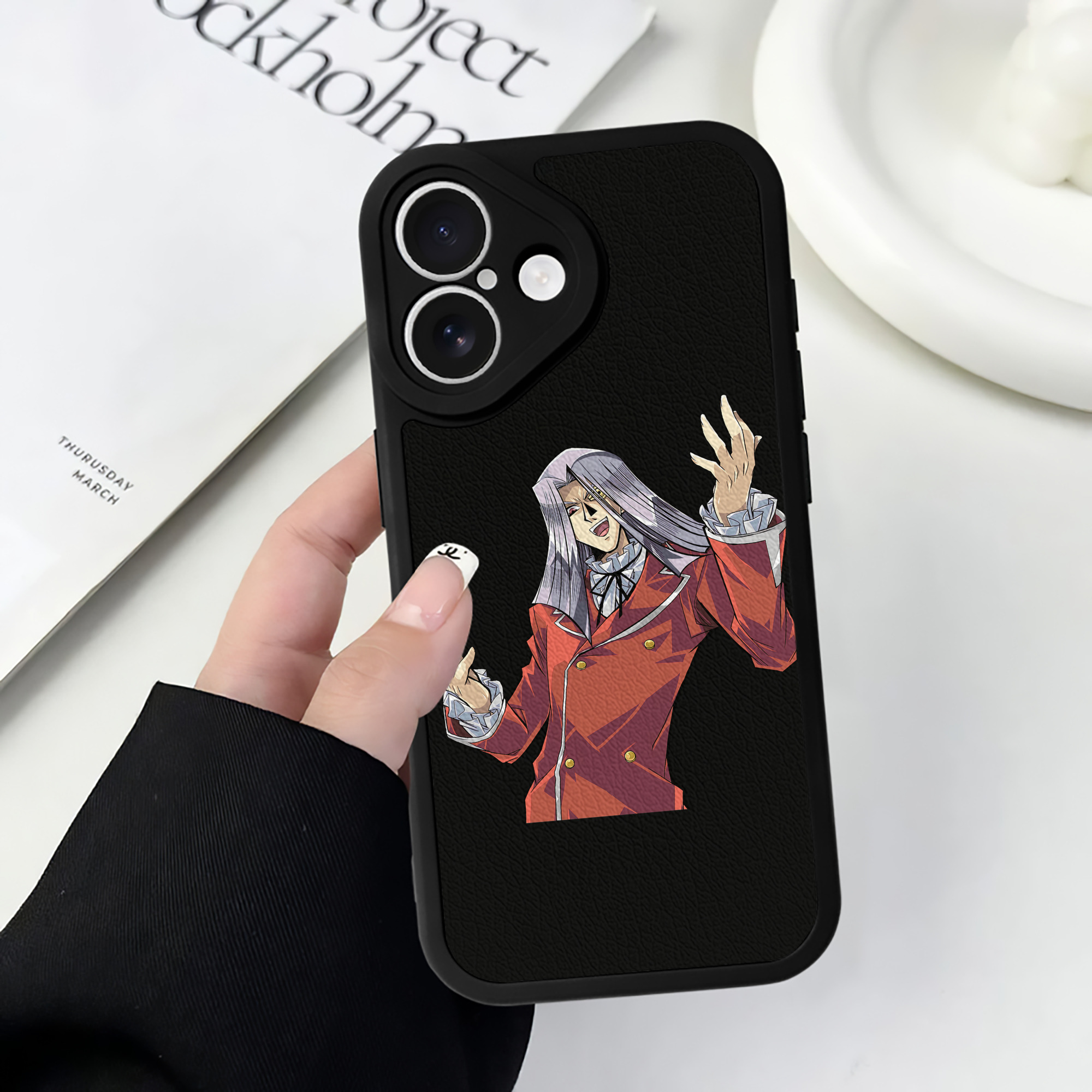 （画像用） 遊☆戯☆王 Yu-Gi-Oh! 【iPhone 16シリーズ対応】シリコンスマホケース（レザー調） 材質：シリコン